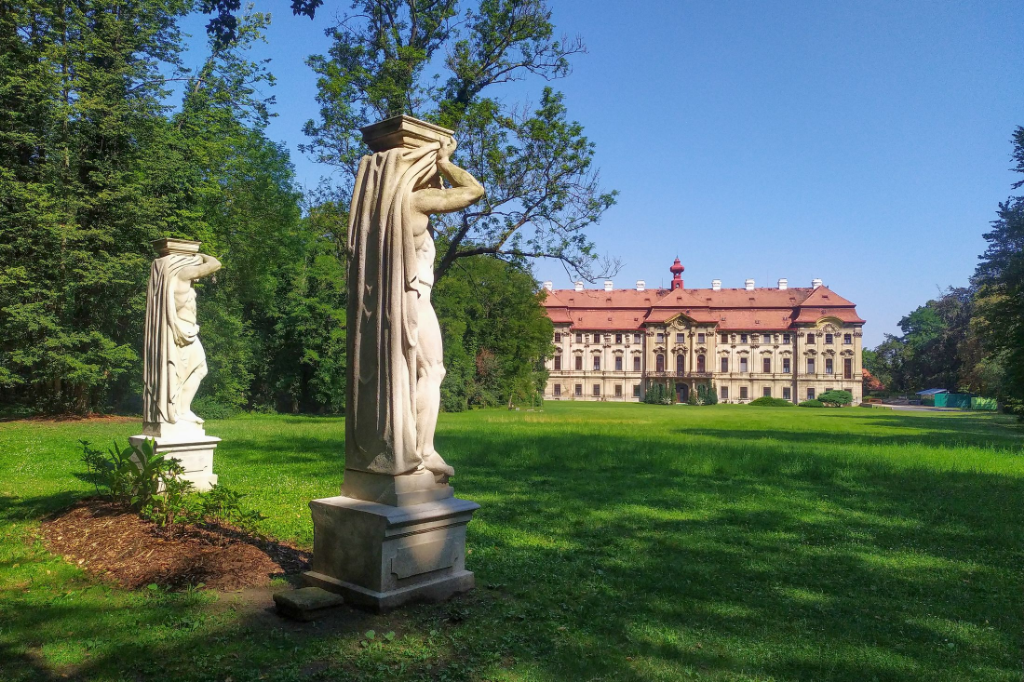 Zámecký park Měšice