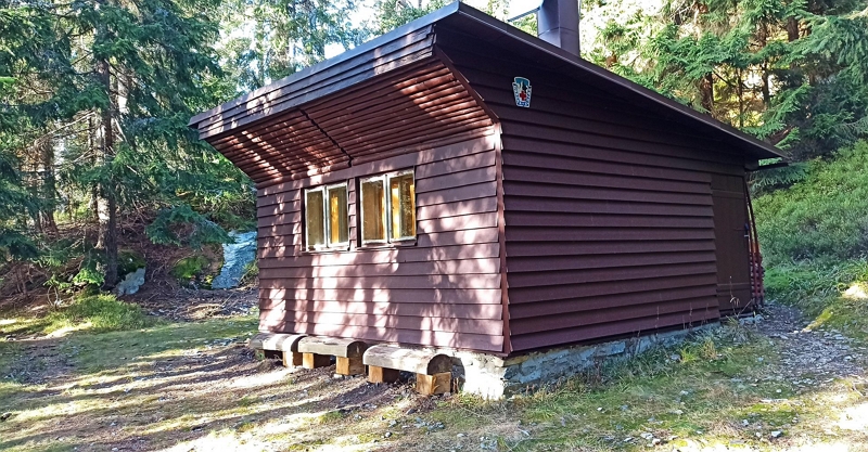 Chata Orlí hnízdo (pod Jelení studánkou)