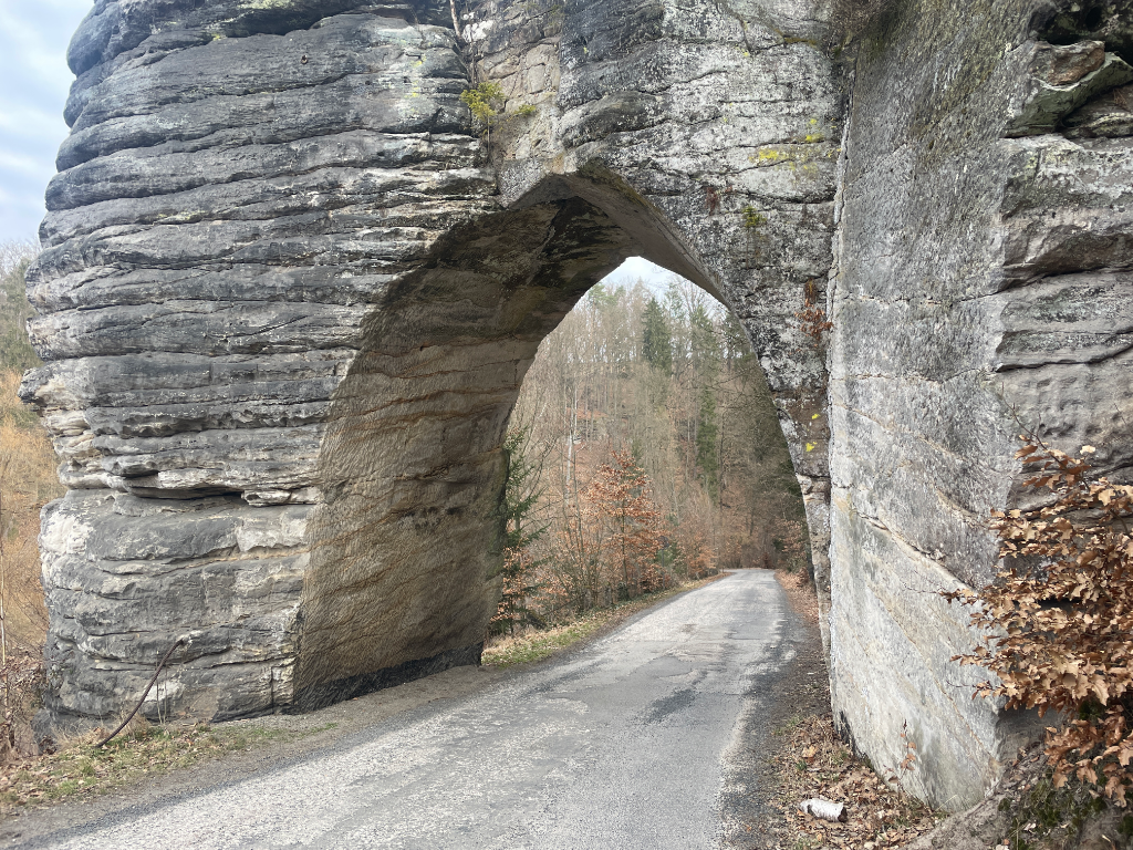 Tunel Pekařova brána