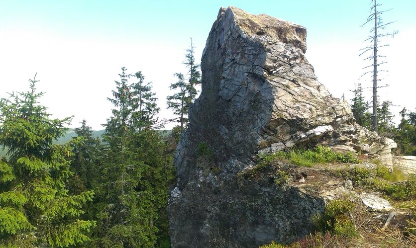 Skalní útvar Hornické skály