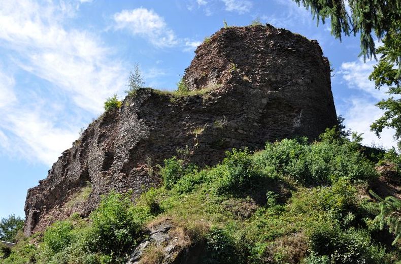 Zřícenina hradu Frymburk