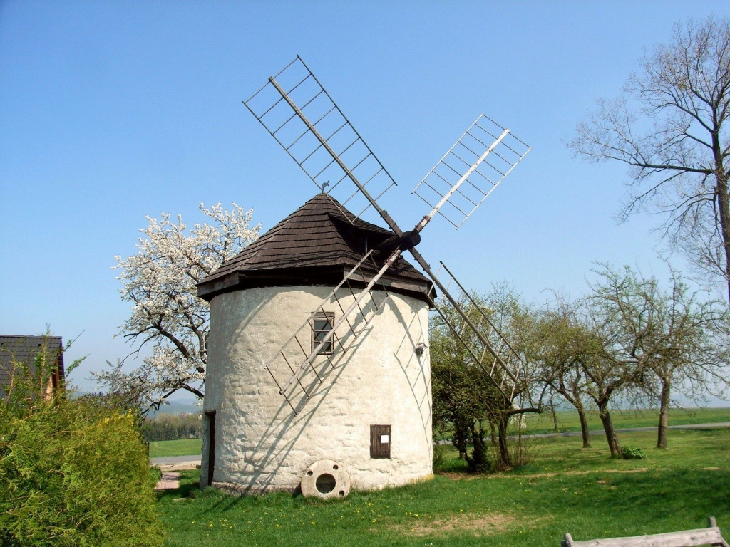 4. Větrný mlýn Štípa