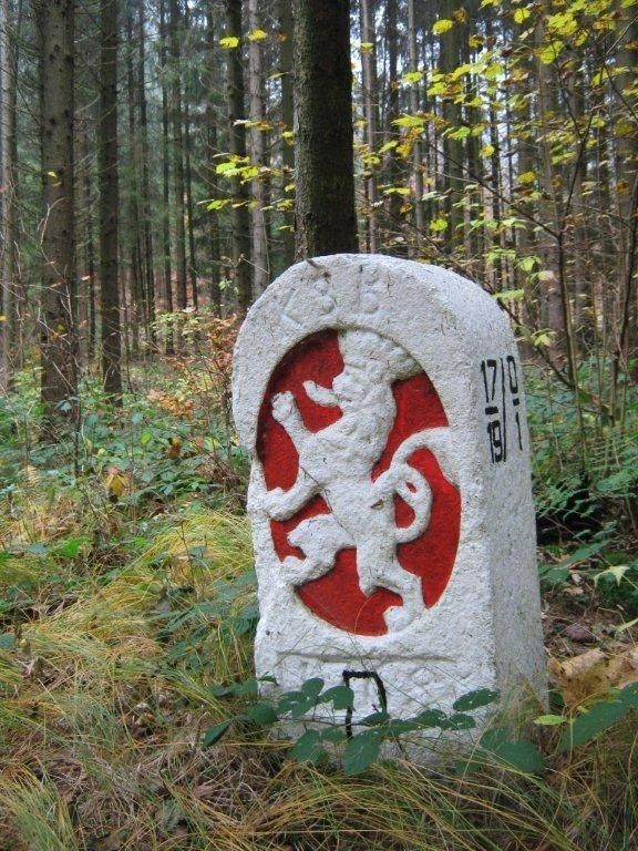 17/2024  Lísková-Historické hraniční kameny