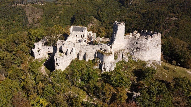 Hrad Tematín