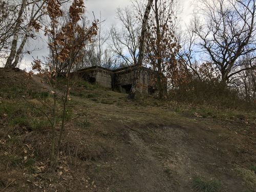 OK25-Bývalá pozorovatelna civilní obrany Pevnost, bunkr Karlovy Vary - Bohatice, Česko